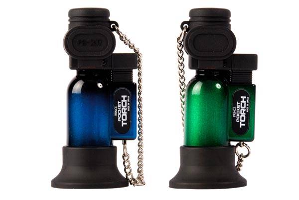 un briquet torche prince
