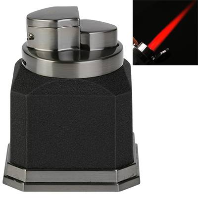 un briquet chalumeau de table