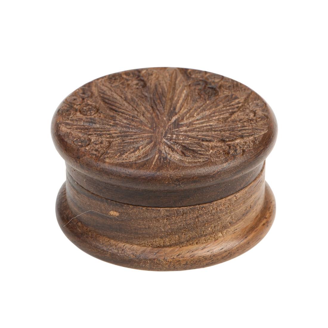 GRINDER BOIS LEAF