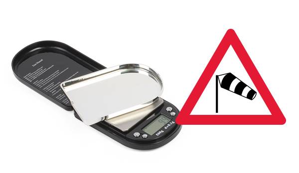 attention au vent pour balances